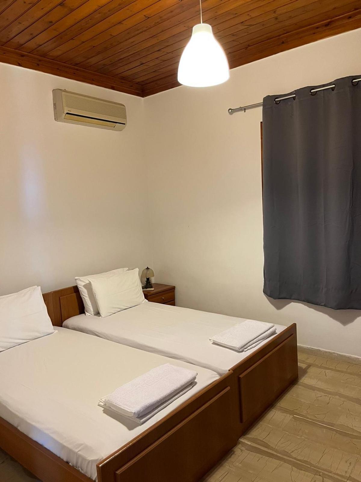 Zaga Apartments - Flats Koroni  Exterior photo